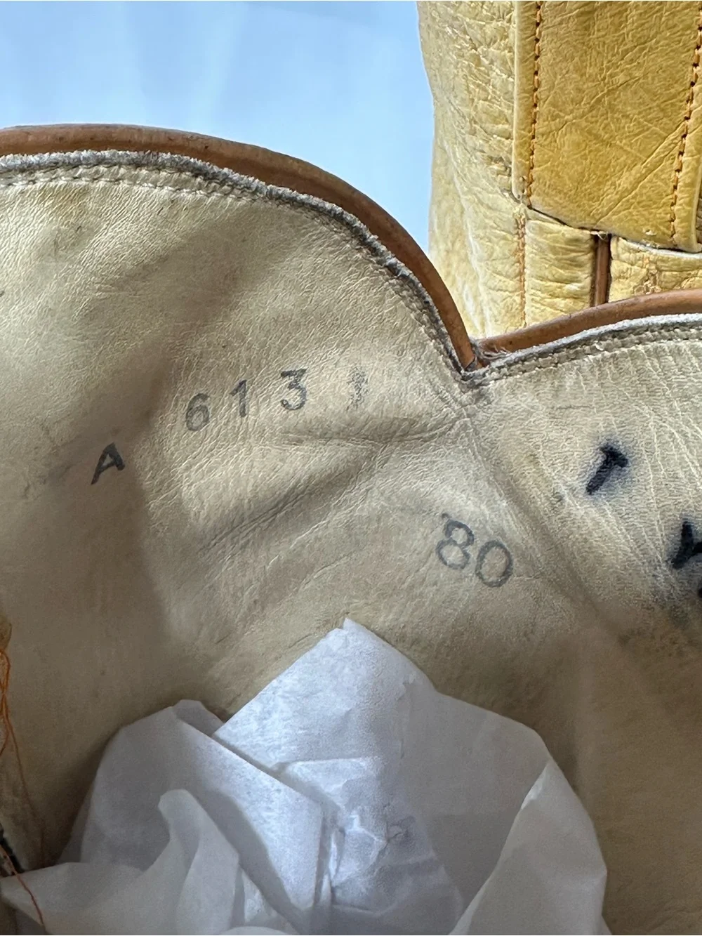 #229 Vintage Quality Cowboy Boots Full Quill ostrich Leather Unmarked